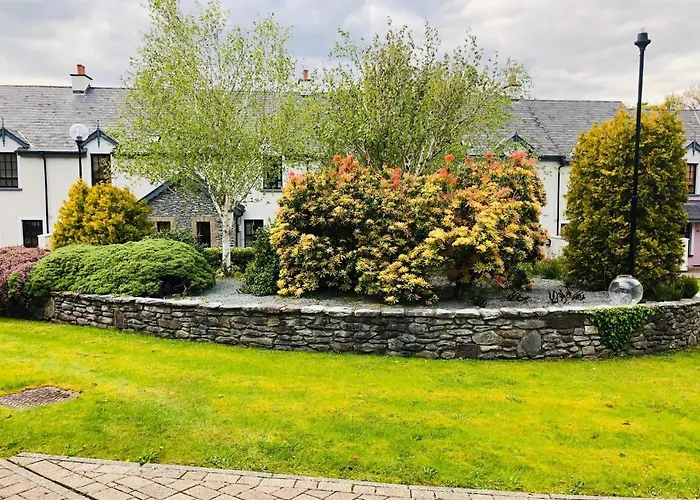 펜션 Peaceful Location Close To The Sea And Just A 15 Minute Stroll Into